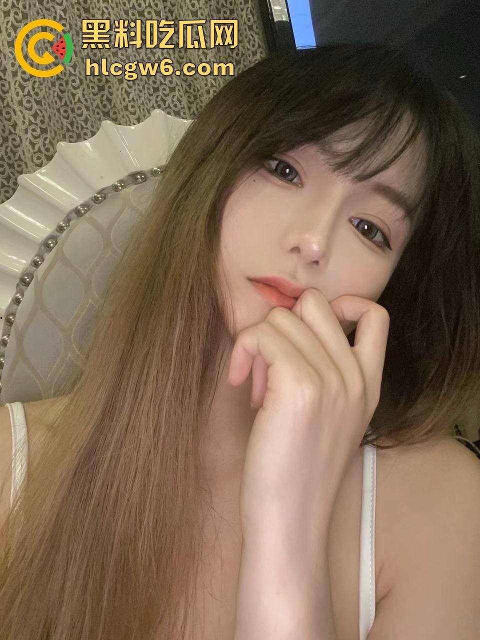 潮汕23岁学生妹约炮视频外流！清纯学妹口交捂脸掩骚浪，明明全懂还装得一副娇羞样，这货太能玩了！  第10张