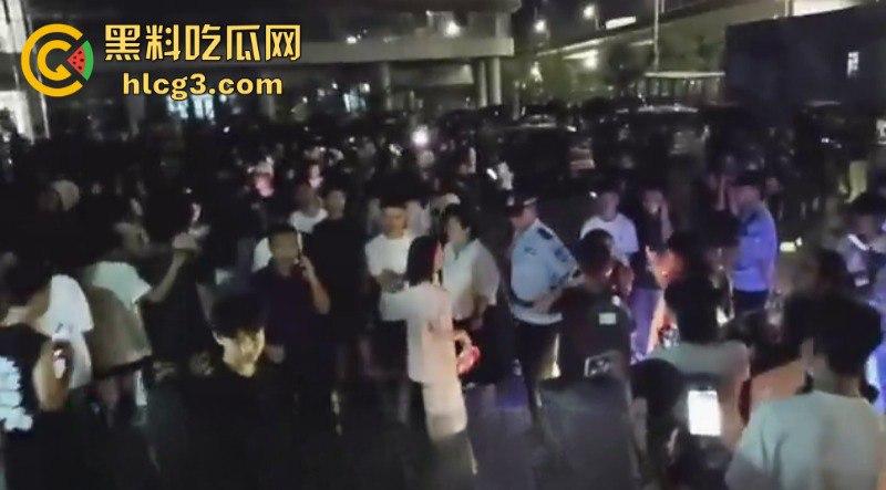 现场版黑社会?贵阳经济技术学校 强行让学生签转让书 不签直接开除学籍? 第3张 现场版黑社会?贵阳经济技术学校 强行让学生签转让书 不签直接开除学籍? 第3张