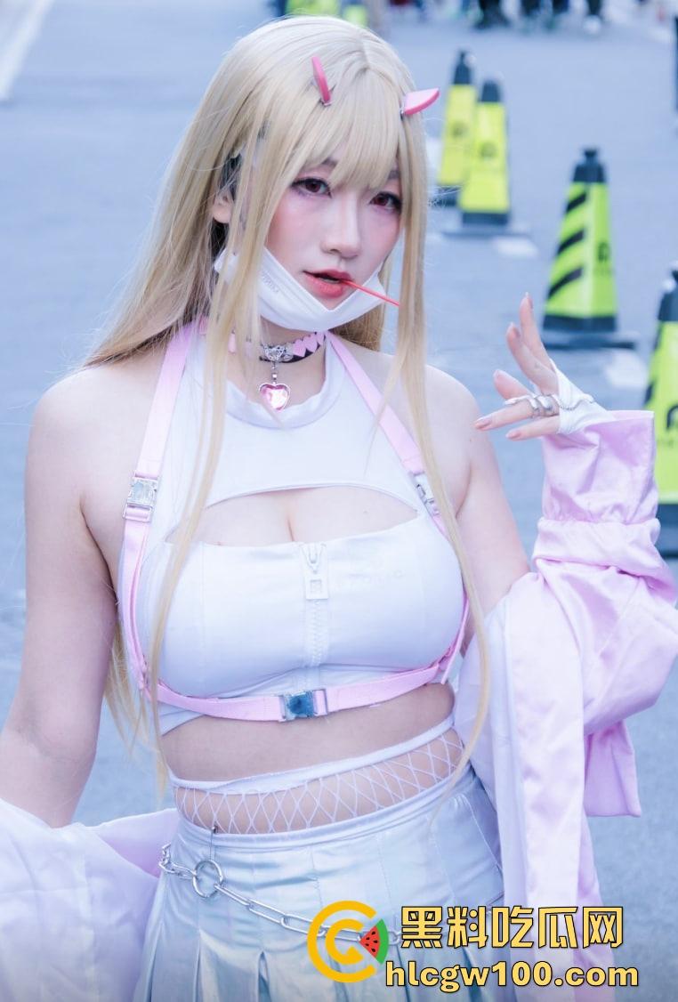 大城市漫展就是狠 不是内场去不起而是外场更有性价比 妹子敢脱不怕冷 锁骨短裙大腿全都露衣服越少越专业! 第2张 大城市漫展就是狠 不是内场去不起而是外场更有性价比 妹子敢脱不怕冷 锁骨短裙大腿全都露衣服越少越专业! 第2张