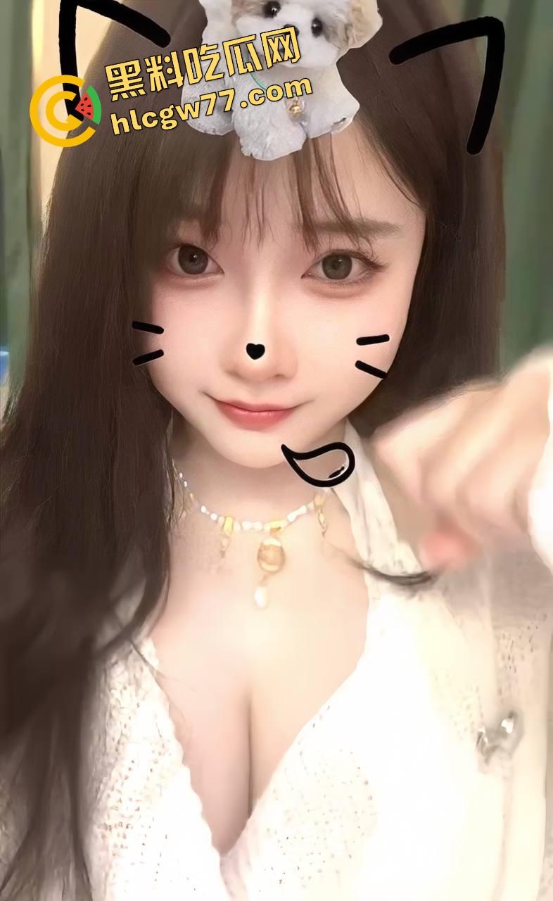 石家庄精神小妹【李亿亿】穿JK制服上门舔棒,含着鸡巴的样子贱得想让人一巴掌操她脸上! 第6张 石家庄精神小妹【李亿亿】穿JK制服上门舔棒,含着鸡巴的样子贱得想让人一巴掌操她脸上! 第6张