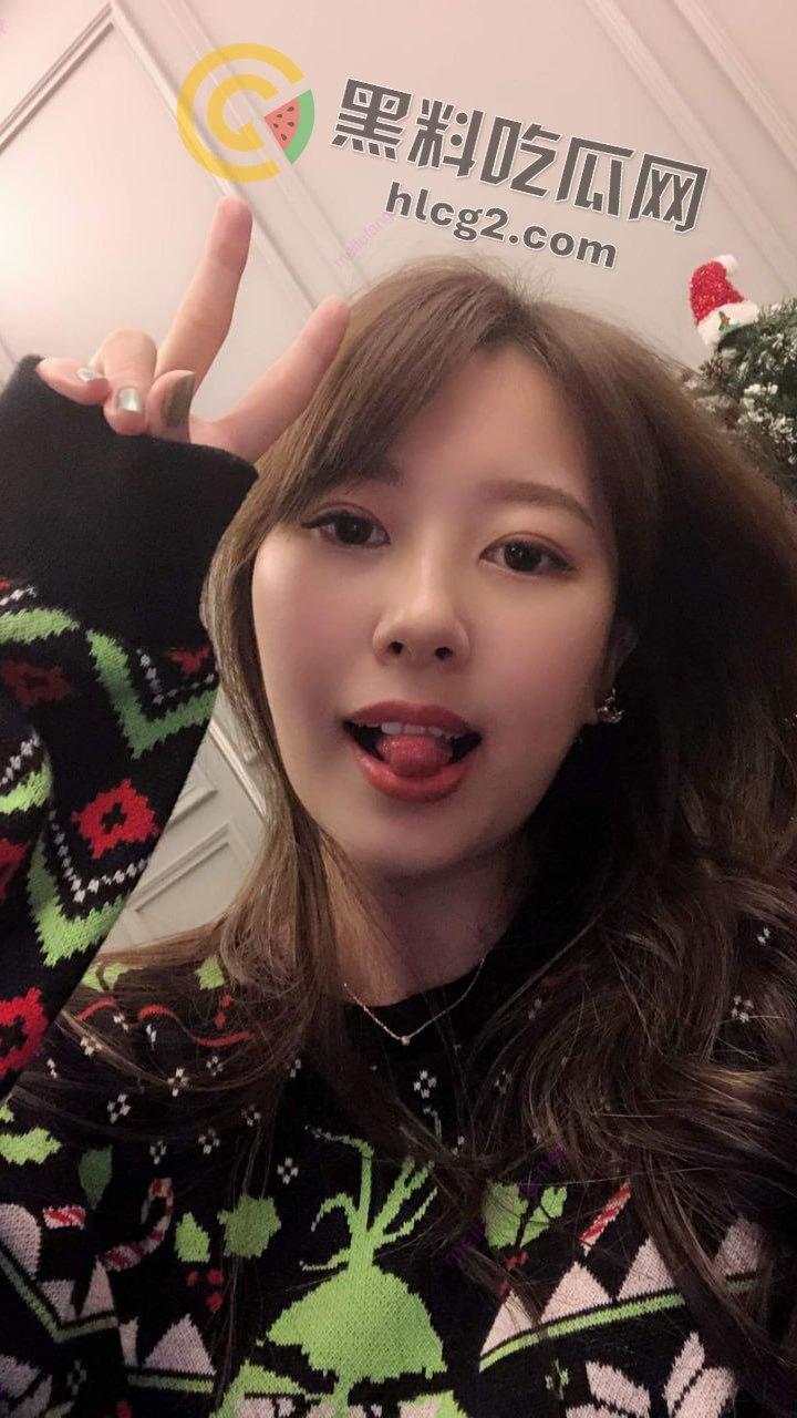 台湾新闻传播大学极品美女生活照与大尺度视频遭ICOLD外泄，床上表现让人惊叹！  第3张