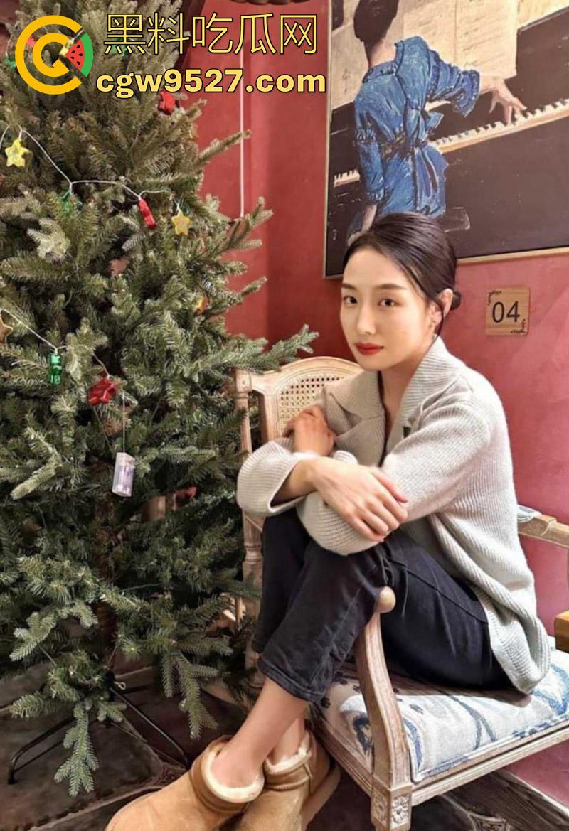 00后英语老师裸贷门事件，来自沈阳的御姐长腿女神，在山东教育机构当老师，为钱裸贷无奈肉偿抵债！  第6张