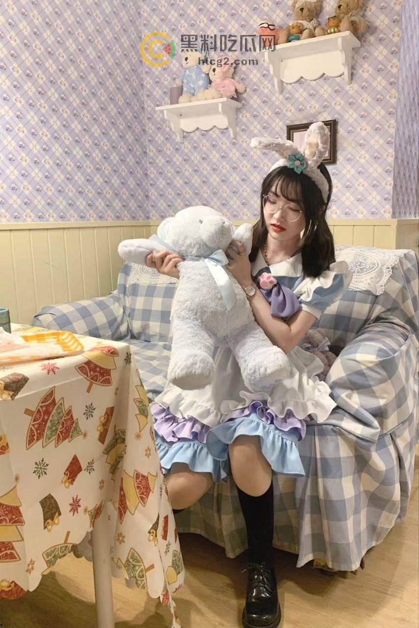 江西师范大学“萝莉学妹”「 景耀薇」周末约炮成常态，孤单撸管的你还在等什么？  第3张