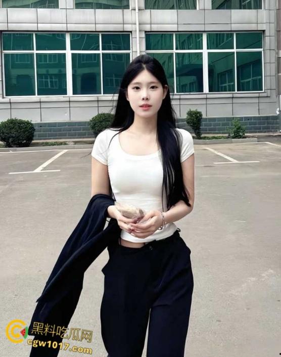 成都师范大学【陈曦涵 】,被体校男友在出租屋站起来狂蹬,开档渔网后入爆操,爽到高潮痉挛全身抽搐! 第6张 成都师范大学【陈曦涵 】,被体校男友在出租屋站起来狂蹬,开档渔网后入爆操,爽到高潮痉挛全身抽搐! 第6张