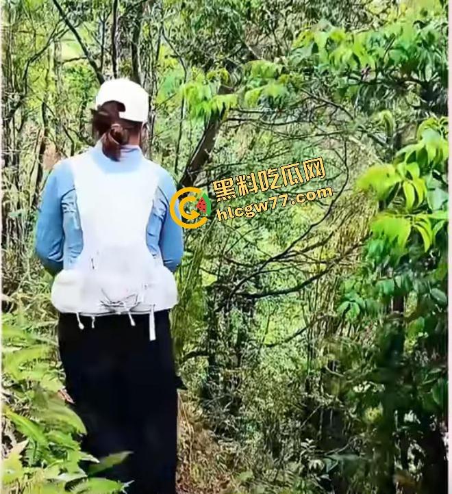 福建8岁男童邹某樽山中失踪,家属崩溃三日未眠,却有人借机发恐吓勒索短信孩子没找到,人性已经先烂透了! 第11张 福建8岁男童邹某樽山中失踪,家属崩溃三日未眠,却有人借机发恐吓勒索短信孩子没找到,人性已经先烂透了! 第11张