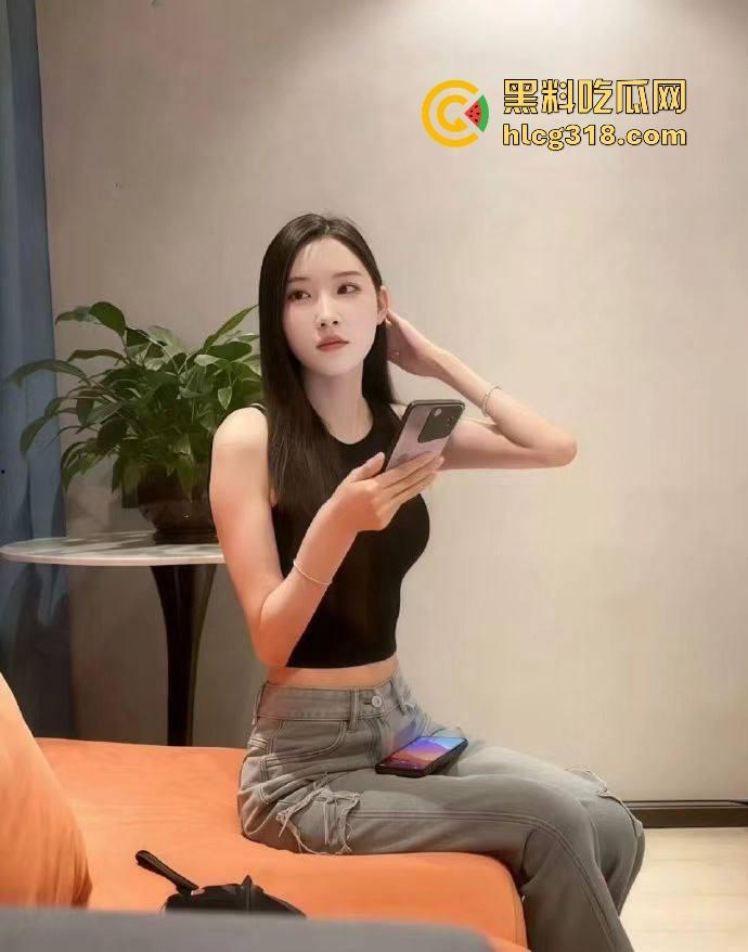 佛山小米su7新车主竟然是站街女？难怪最近这么努力接客了，原来是买新车了 挣钱嘛不寒碜  第5张