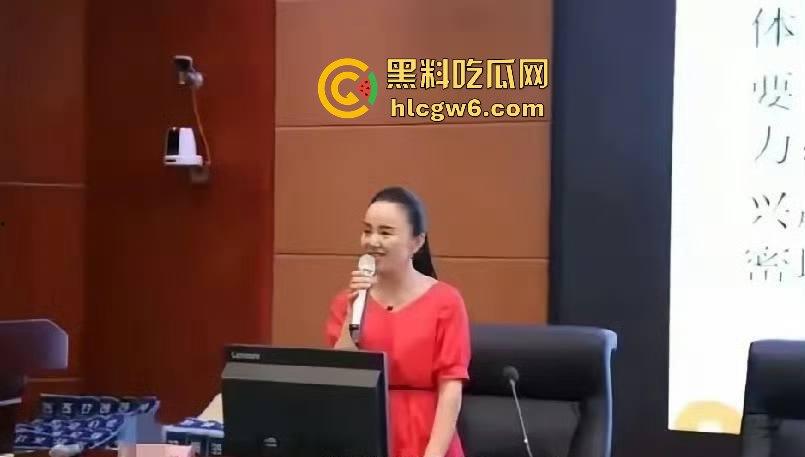 老牛吃嫩草!湖南省宁乡十三中女副校长【谢佳雄】婚内出轨学生近10年,大量聊天记录爆人眼球! 第17张 老牛吃嫩草!湖南省宁乡十三中女副校长【谢佳雄】婚内出轨学生近10年,大量聊天记录爆人眼球! 第17张