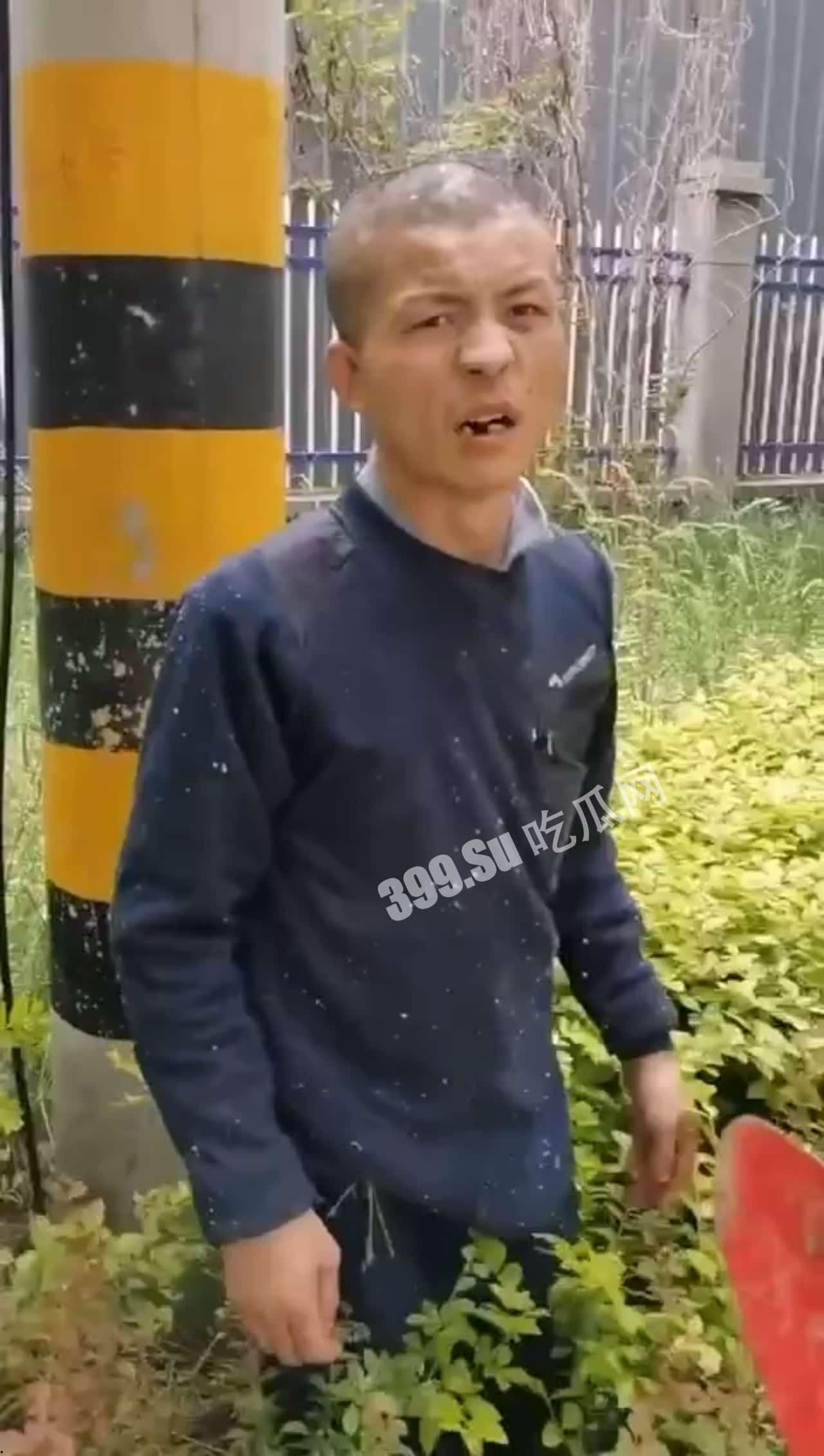 卧槽，光天化日之下还有这种事？！强奸女性  第4张