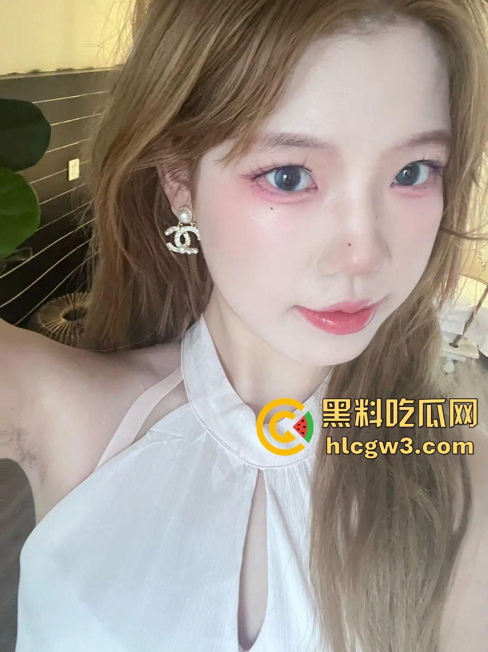 推特反差母狗【钰子】退圈 找到有钱大哥当干爹,从互联网鸡变成干女儿,夜夜换新姿势伺候骚劲不减! 第2张 推特反差母狗【钰子】退圈 找到有钱大哥当干爹,从互联网鸡变成干女儿,夜夜换新姿势伺候骚劲不减! 第2张