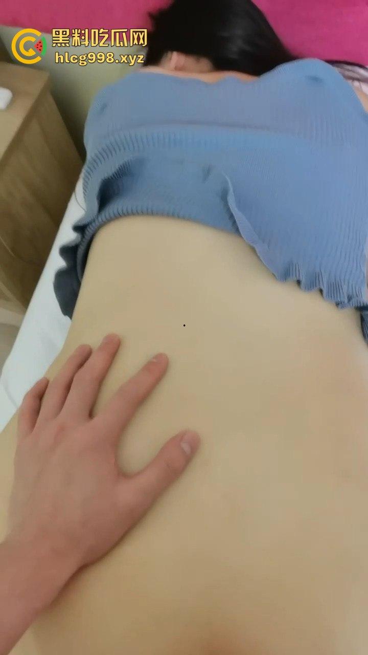 台湾模特【汪淼】骚气十足！情趣内衣轮着换，大长腿让老公天天交公粮撑不住！  第11张