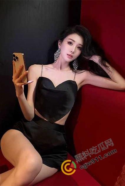 海角大神爆发新作!已为人妻的姐姐被无套操爽,舔屌配合大喷精,瓜友们赶紧收藏! 第2张 海角大神爆发新作!已为人妻的姐姐被无套操爽,舔屌配合大喷精,瓜友们赶紧收藏! 第2张