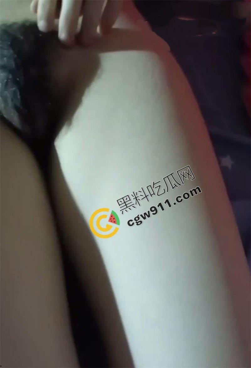 海角大神爆发新作!已为人妻的姐姐被无套操爽,舔屌配合大喷精,瓜友们赶紧收藏! 第8张 海角大神爆发新作!已为人妻的姐姐被无套操爽,舔屌配合大喷精,瓜友们赶紧收藏! 第8张