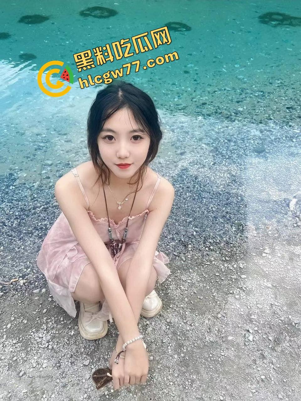 邯郸高颜值理发店小妹【兔兔】学徒眼镜骚货,天然喜欢捆绑调教,越绑越湿,骚穴夹得翻红抽搐! 第2张 邯郸高颜值理发店小妹【兔兔】学徒眼镜骚货,天然喜欢捆绑调教,越绑越湿,骚穴夹得翻红抽搐! 第2张