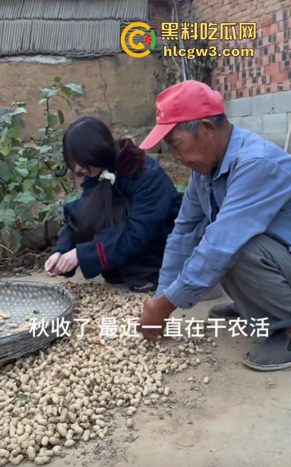 抖音主播『婉婉』炮厂认证主播边直播边放鞭炮,嘉年华狂刷鞭炮狂炸,大哥们这电子养蛊玩法真是太炸裂了! 第7张 抖音主播『婉婉』炮厂认证主播边直播边放鞭炮,嘉年华狂刷鞭炮狂炸,大哥们这电子养蛊玩法真是太炸裂了! 第7张