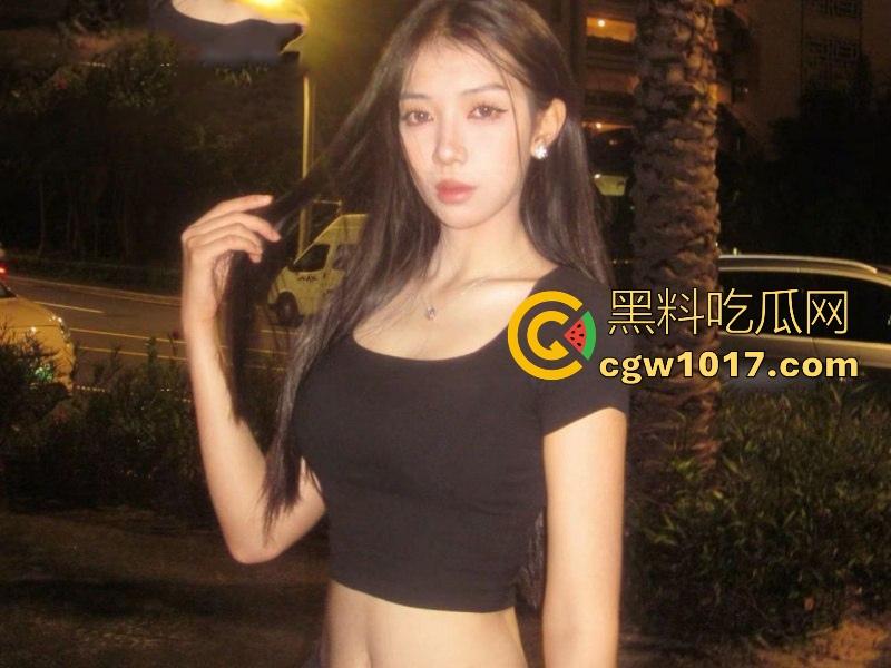 成都极品长腿御姐【卢怡宁】气质高冷却私下淫荡至极，被男友调教激情爆操，黑丝诱惑深喉舔屌，无套猛操内射中出！  第5张