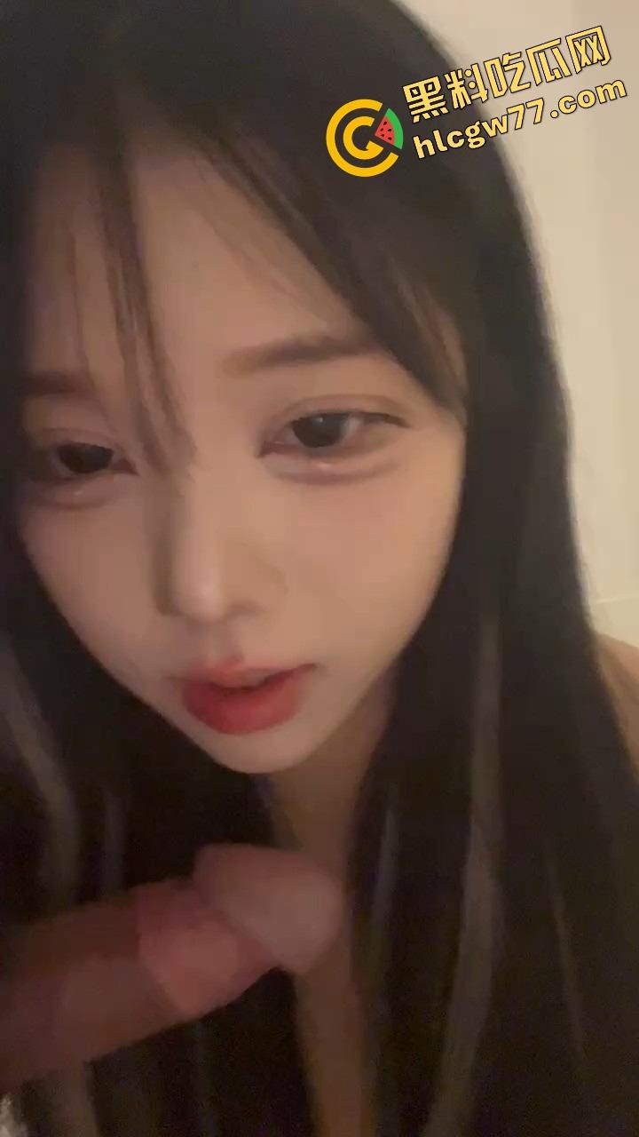 成都瑜伽老师白天教冥想，晚上解开腿自己送穴，骚妻身段像水蛇，老公轻度分享癖群里疯传！  第6张