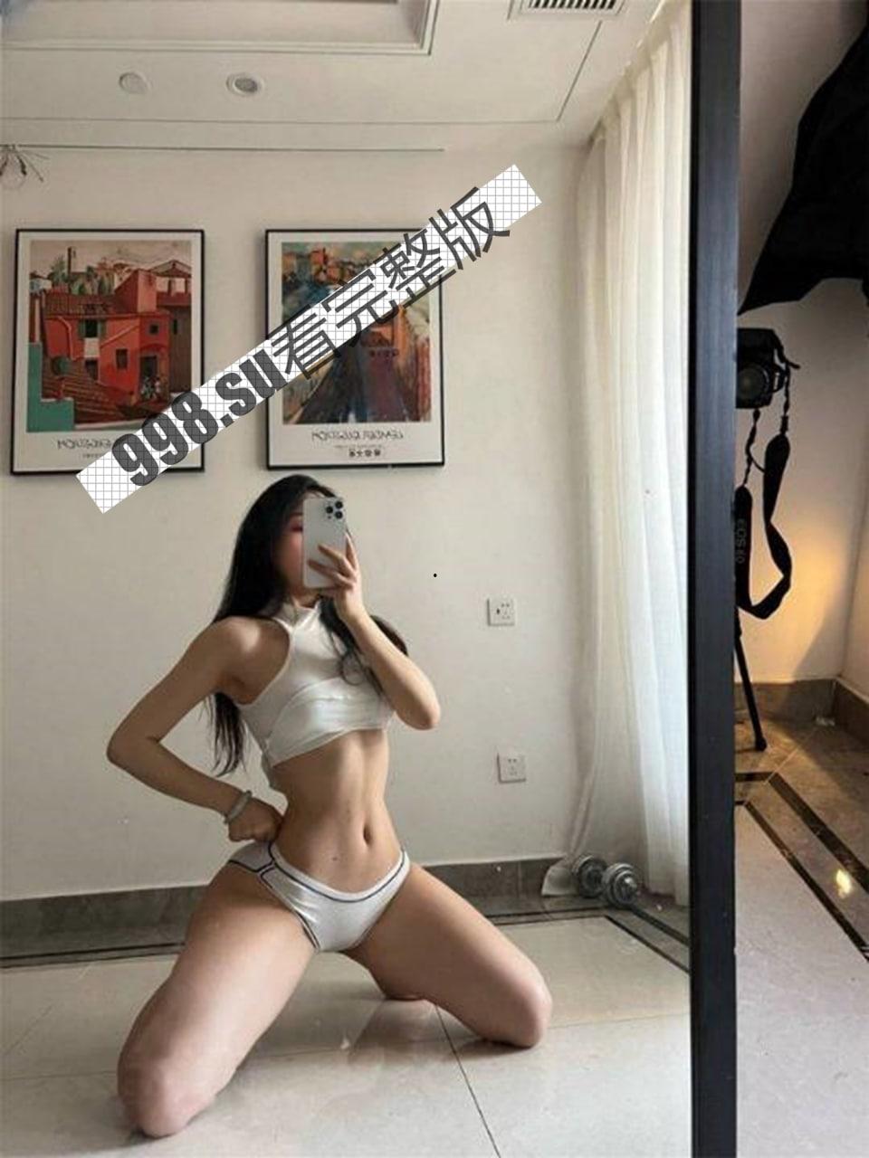 抖音 文茜 百万粉丝女神 微密圈 最新高价付费福利视图  第13张