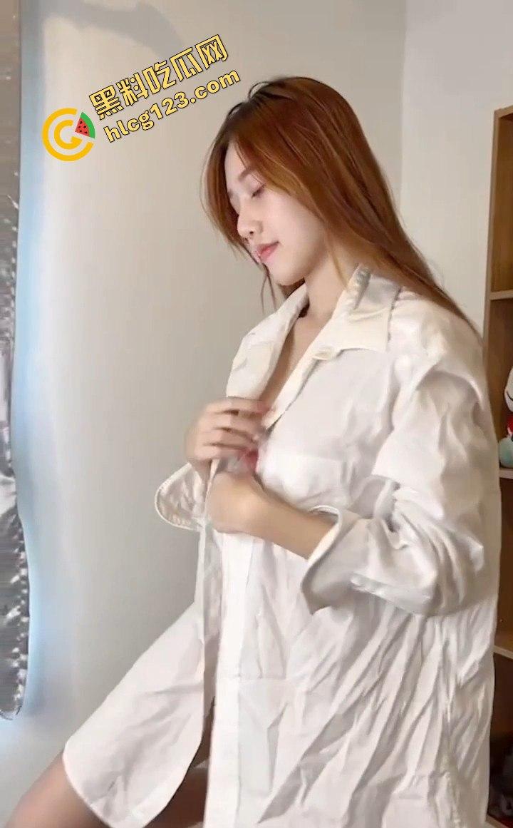 OnlyFans网红NDREAM嫩穴粉嫩，私拍啪啪口交大秀，场面火辣吃鸡不断！  第4张