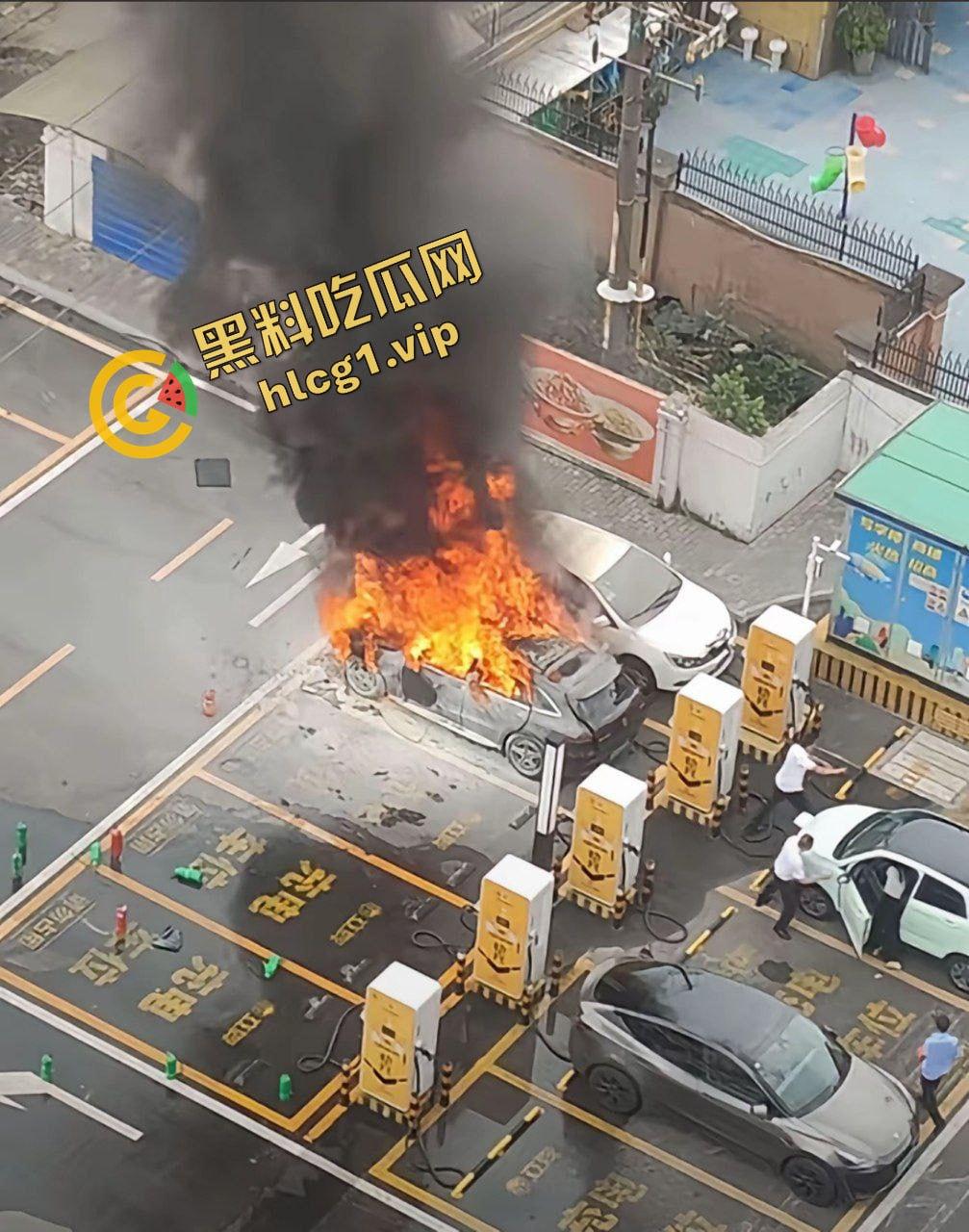 广州番禺区 奔驰EQC纯电车 充电自燃！充电5分钟 燃烧1小时！  第7张