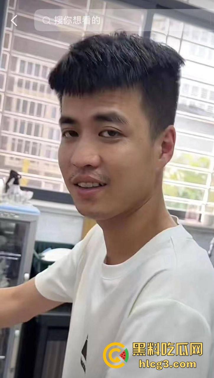 广东潮汕饶平县钱东镇服装店老板娘【许Mimi】婚内出轨 与情人开房被老公抓现行! 第21张 广东潮汕饶平县钱东镇服装店老板娘【许Mimi】婚内出轨 与情人开房被老公抓现行! 第21张