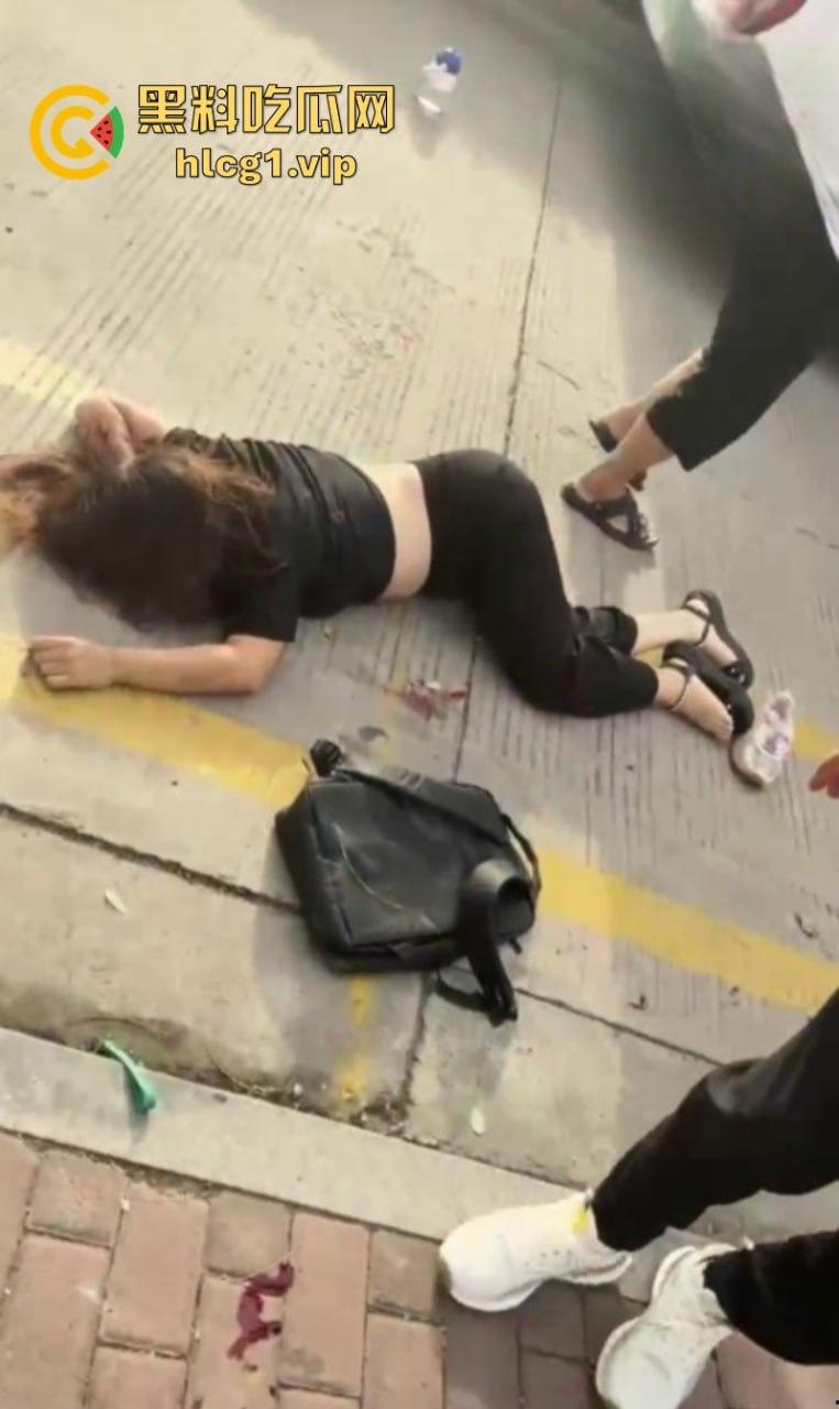 愿逝者安息 生者坚强 泰安东平学校门口发生交通事故致十余人死伤 司机被控制  第10张